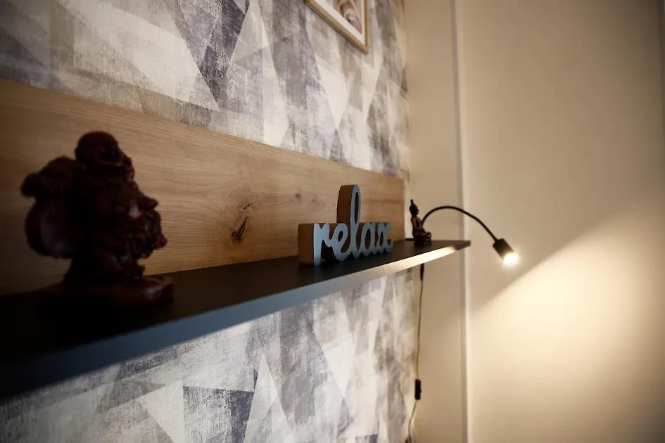 Snajder Apartment, 15Min To Old Centre, Self-Check In, Free Wifi Praga