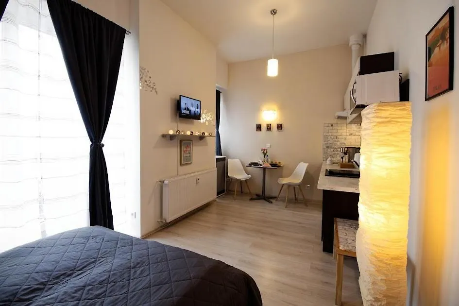 Snajder Apartment, 15Min To Old Centre, Self-Check In, Free Wifi Praga